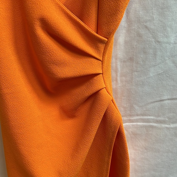 PrettyLittleThing Dress - Picture 9 of 10